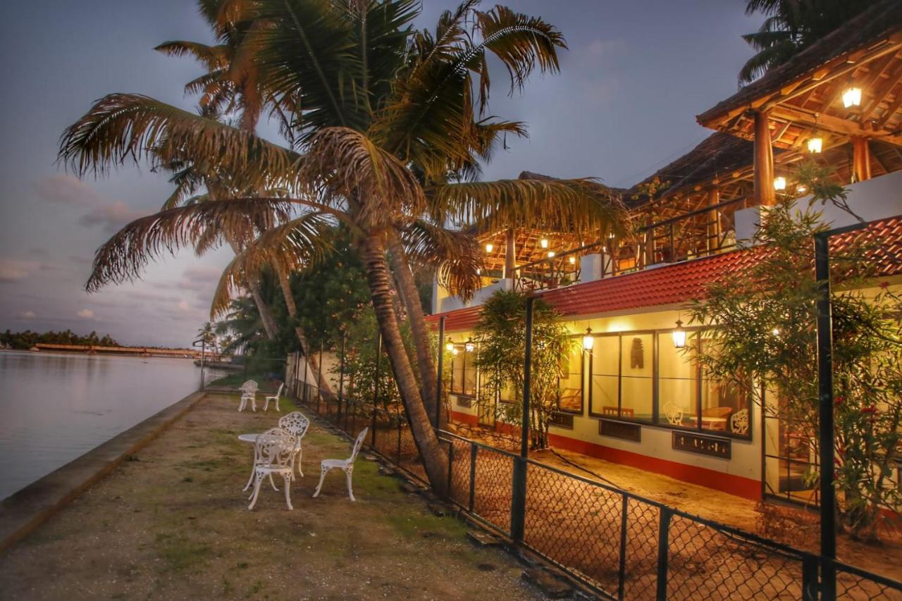 Vala House Hotell Cherai Beach Eksteriør bilde
