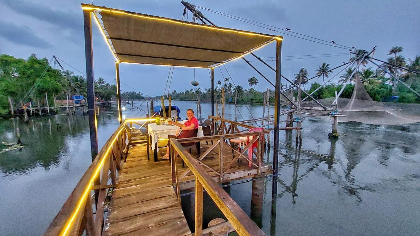 Vala House Hotell Cherai Beach Eksteriør bilde